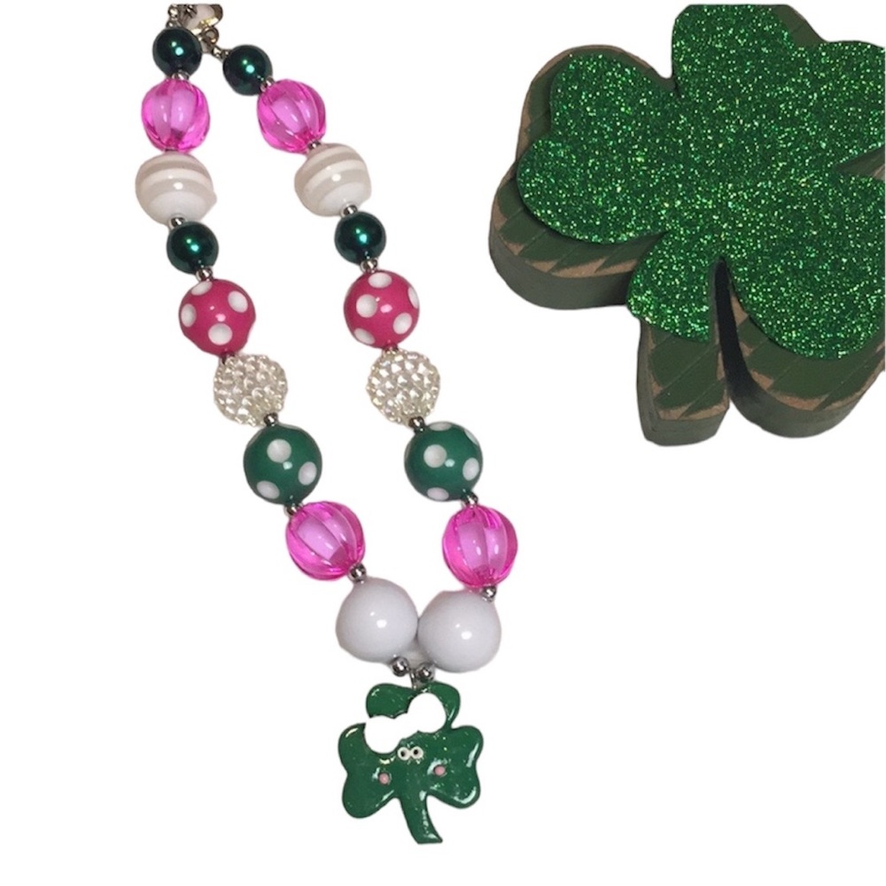 ☘️💗 Shamrock Bubblegum Necklace 💗☘️ St. Patrick’s Day | Green | Chunky Bead